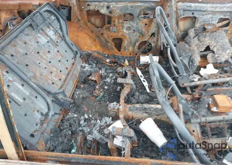 1997 Jeep Grand Cherokee Laredo/Tsi z USA, uszkodzony, nr VIN 1J4FX58S6VC606721